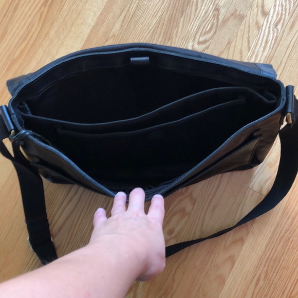 Colorado genuine leather messenger bag - Picture 4 of 5